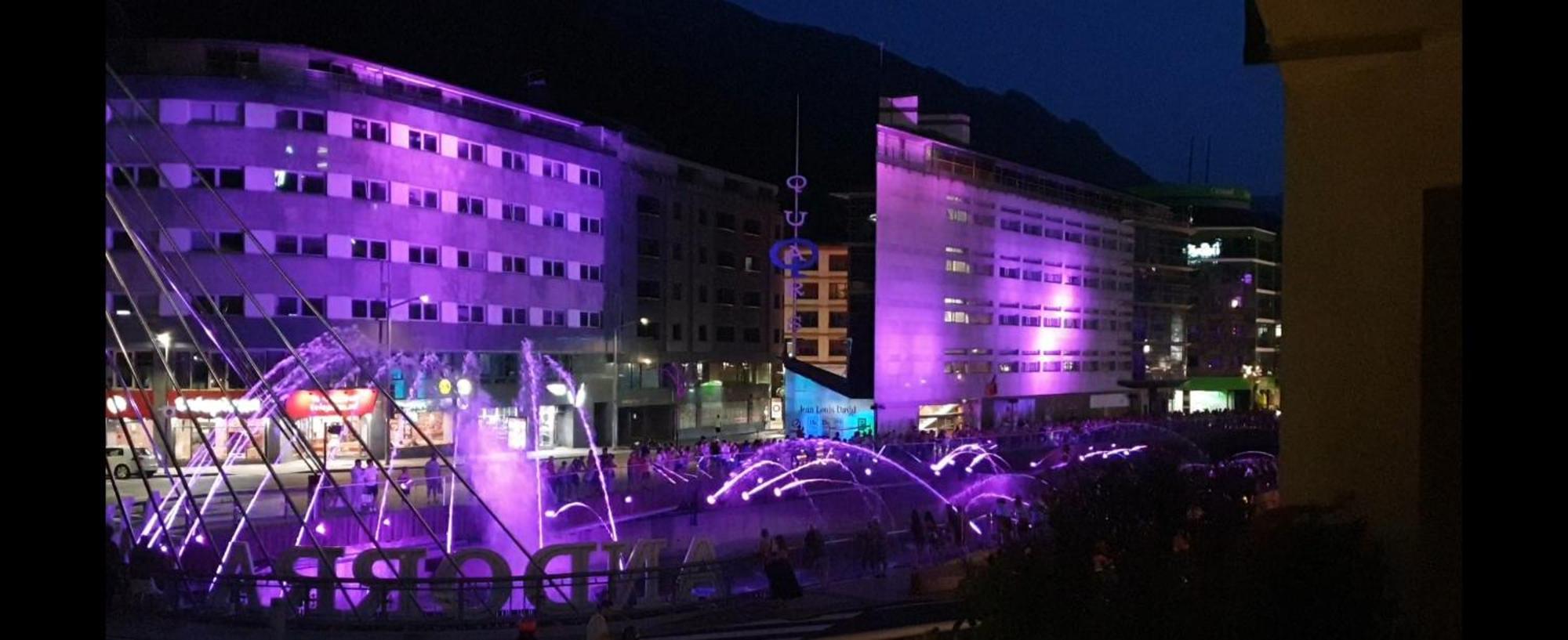 Апартаменты Centrico Loft En Andorra La Vella Con 2 Parkings Hut 5372 Экстерьер фото
